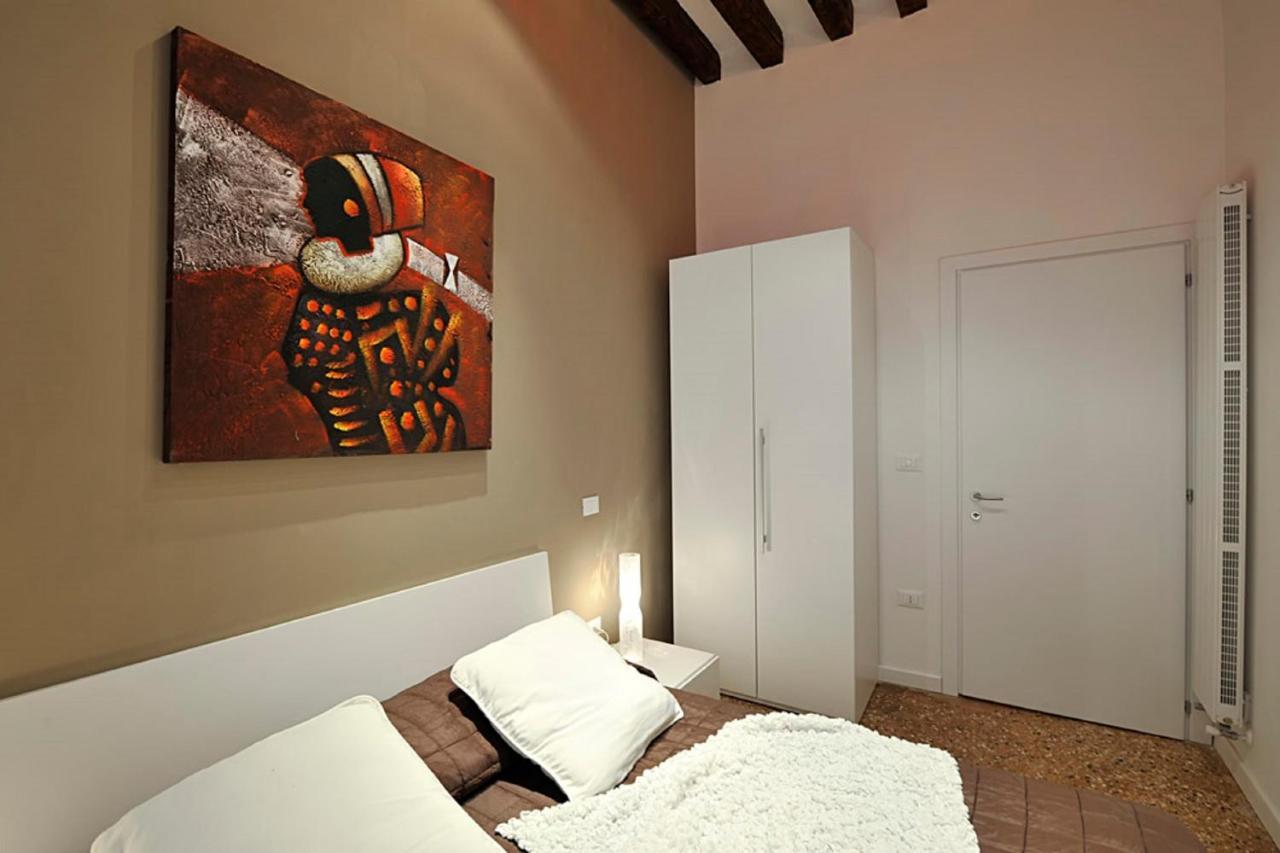 Garden Apartments Венеция Екстериор снимка