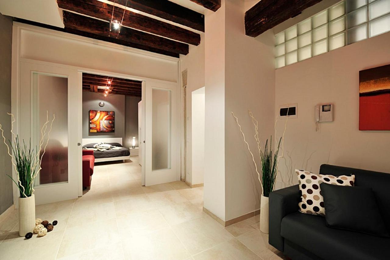 Garden Apartments Венеция Екстериор снимка