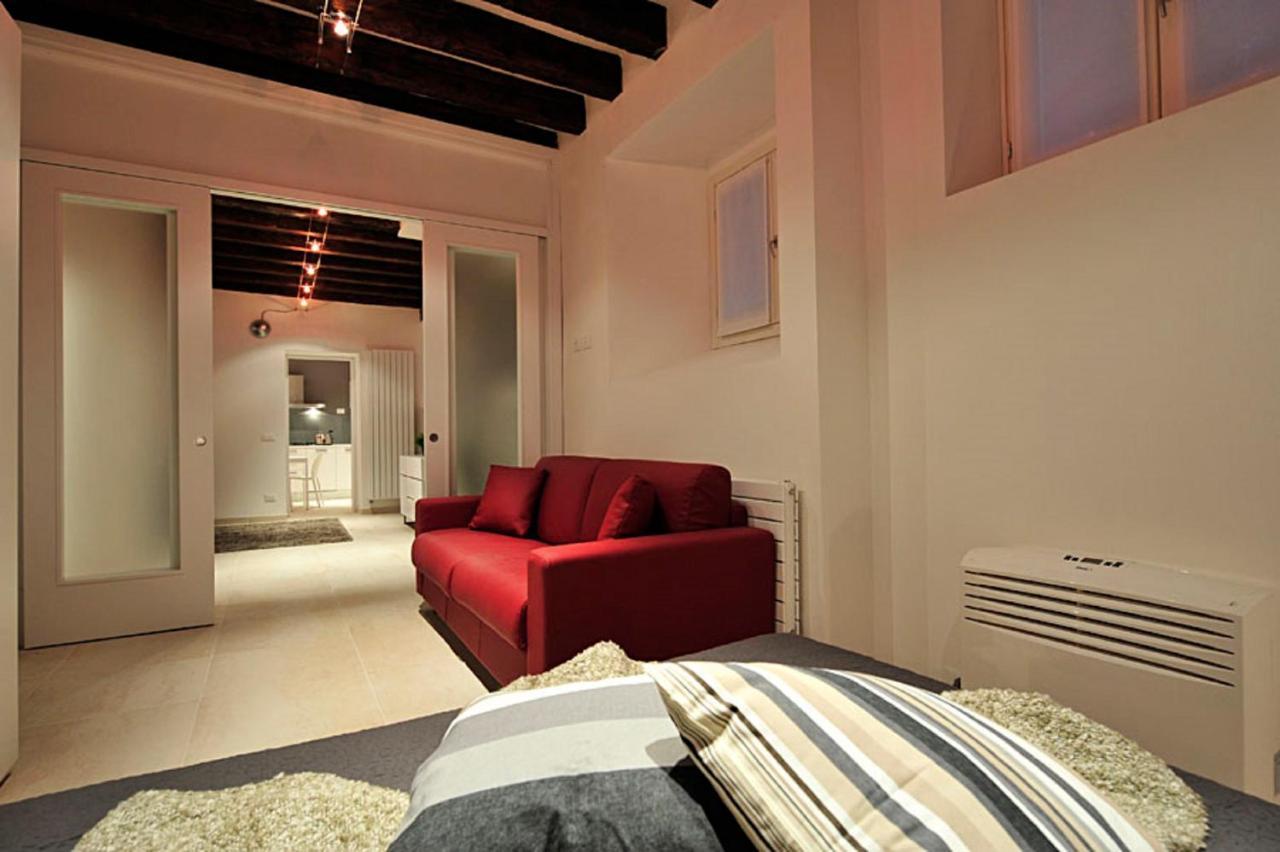 Garden Apartments Венеция Екстериор снимка